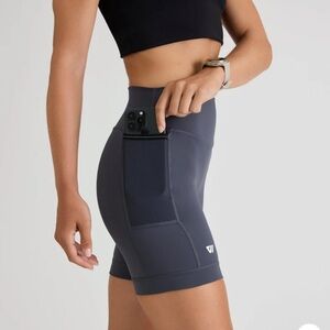 Wolaco core half tight sz Large